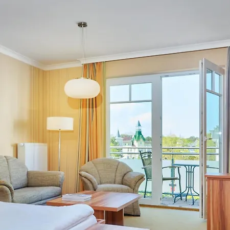 Strandhotel Garni Kormoran Zinnowitz Exterior photo