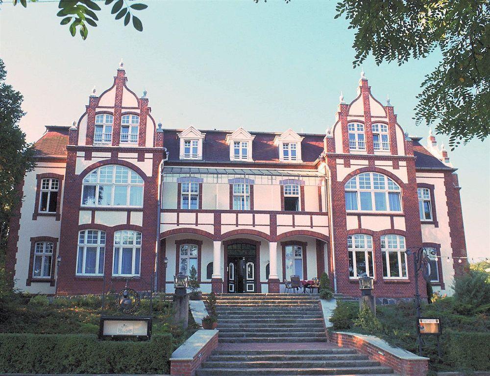 Strandhotel Garni Kormoran Nocleg ze śniadaniem 3*